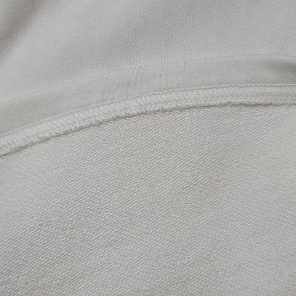 Under armor long top - Picture 4 of 4